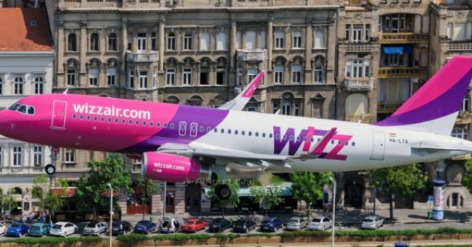 Венгерский лоукостер Wizz Air запустит прямые рейсы из Санкт-Петербурга в Лондон