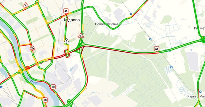 На выезде из Петербурга произошло массовое ДТП