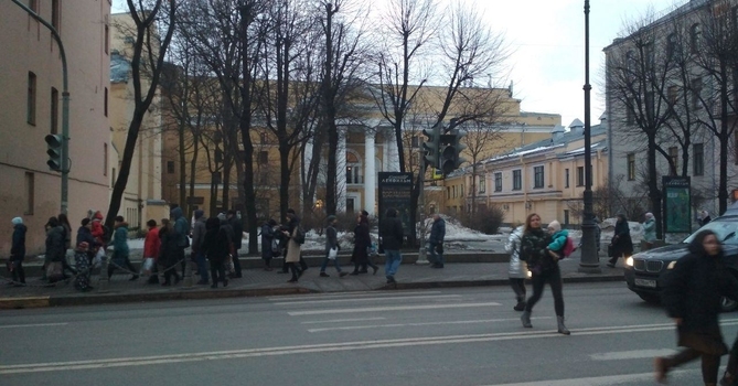 В Петроградском районе отключились светофоры