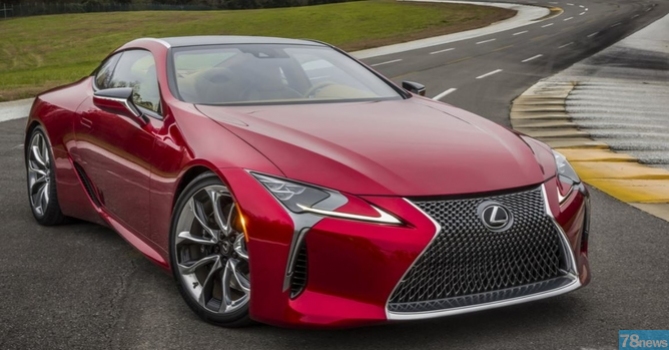 Обновленный Lexus LC 500, теперь и в Пулково